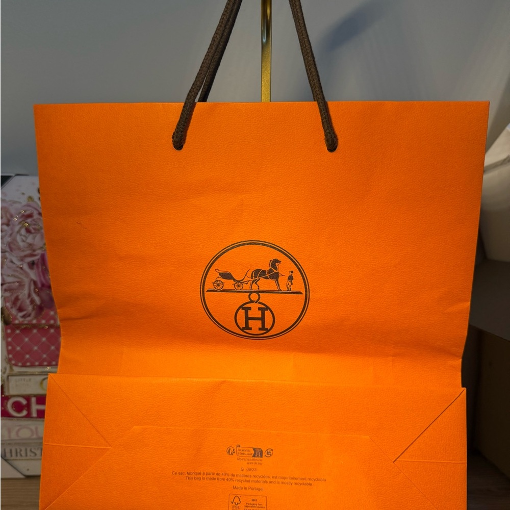 Hermes Shopping Bag View 2